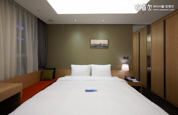 Days Hotel Myeongdong