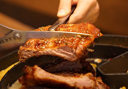 【新沙洞】詹姆斯芝士排骨